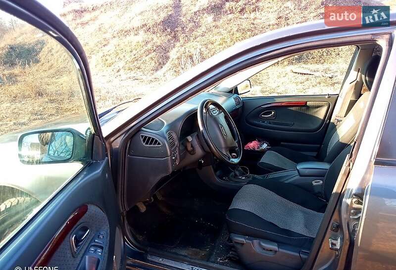 Универсал Volvo V40 2002 в Сумах