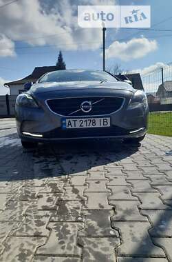 Хетчбек Volvo V40 2013 в Івано-Франківську
