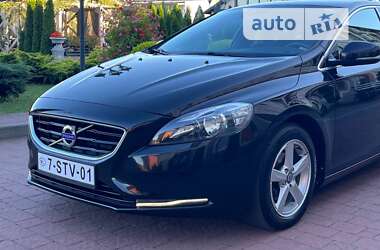 Хетчбек Volvo V40 2013 в Стрию