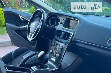 Хетчбек Volvo V40 2013 в Стрию