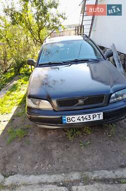 Универсал Volvo V40 1999 в Львове