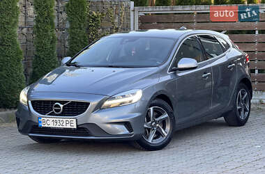 Хэтчбек Volvo V40 2017 в Стрые