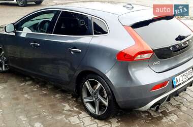 Хэтчбек Volvo V40 2013 в Киеве