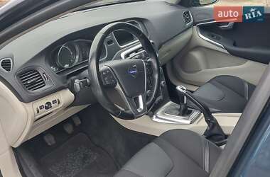 Хетчбек Volvo V40 2014 в Луцьку