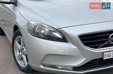 Хетчбек Volvo V40 2012 в Трускавці