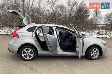 Хетчбек Volvo V40 2012 в Трускавці