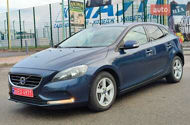 Хетчбек Volvo V40 2012 в Києві