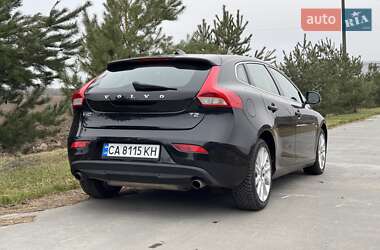 Хэтчбек Volvo V40 2014 в Монастырище