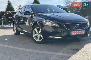 Хэтчбек Volvo V40 2014 в Стрые