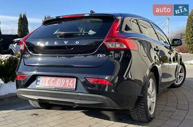 Хэтчбек Volvo V40 2014 в Стрые