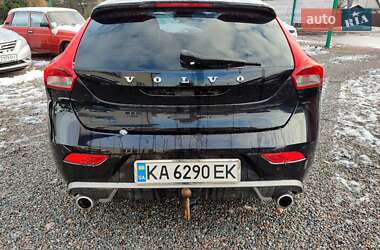 Хэтчбек Volvo V40 2013 в Борисполе