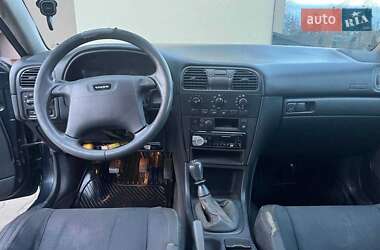 Універсал Volvo V40 2000 в 