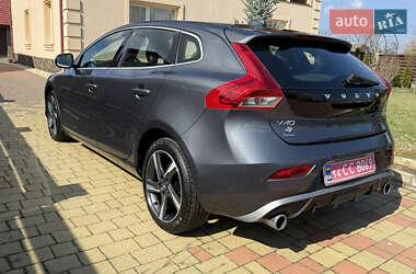 Хэтчбек Volvo V40 2013 в 