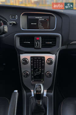 Хетчбек Volvo V40 2014 в Києві