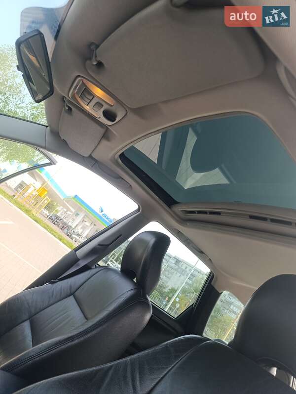 Универсал Volvo V40 2003 в Сумах