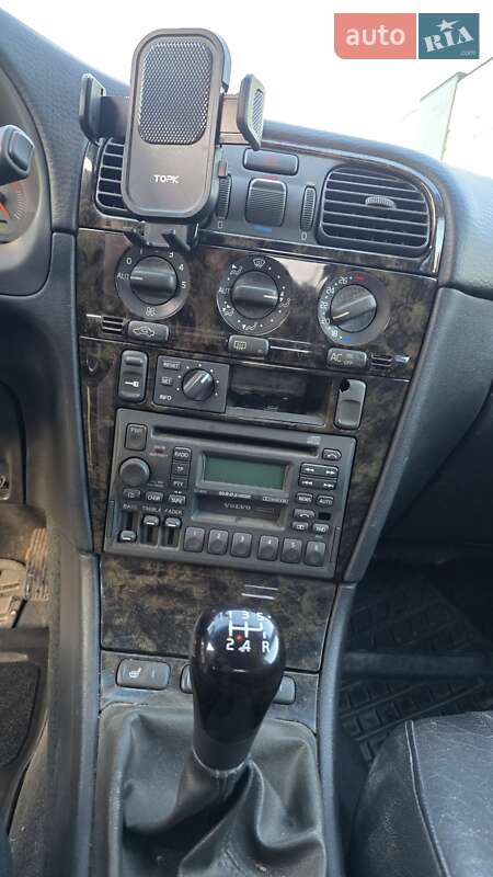 Универсал Volvo V40 1999 в Ужгороде