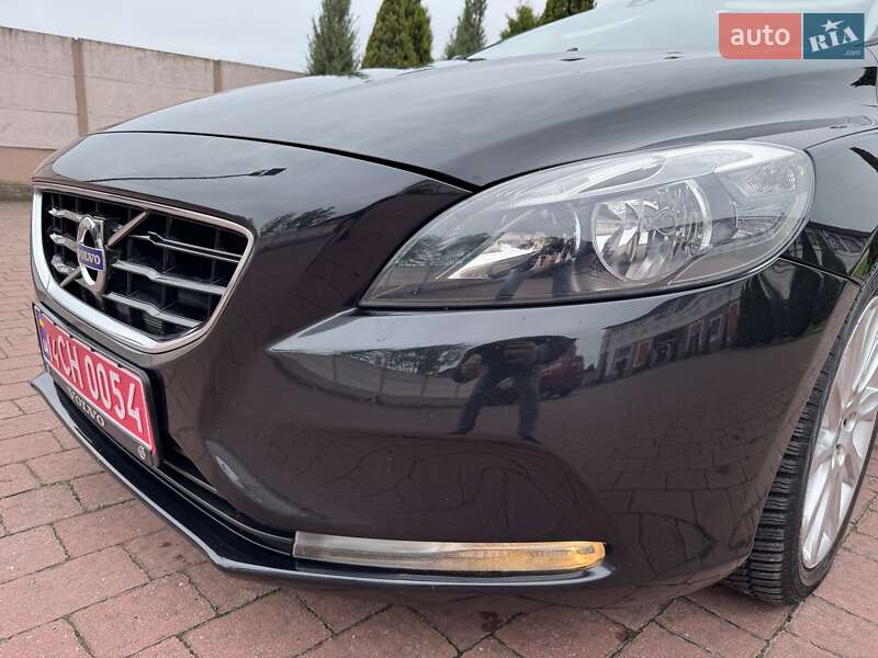 Хетчбек Volvo V40 2013 в Стрию