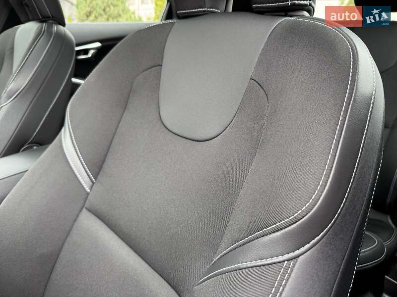 Хетчбек Volvo V40 2013 в Стрию
