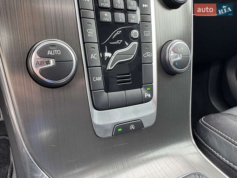 Хетчбек Volvo V40 2013 в Стрию