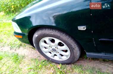 Универсал Volvo V40 2000 в 