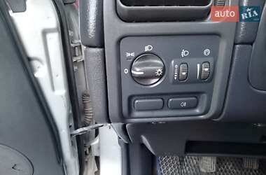 Универсал Volvo V40 2000 в 