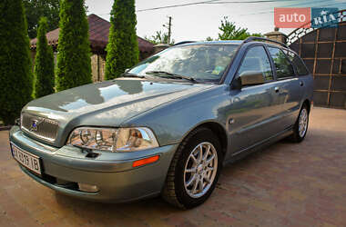Універсал Volvo V40 2003 в Кам'янець-Подільському