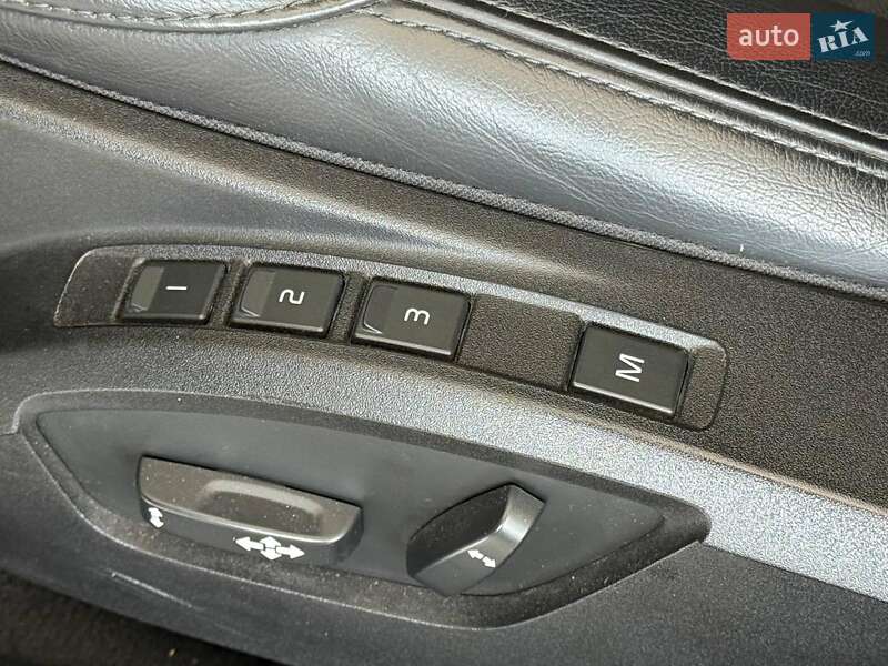 Хэтчбек Volvo V40 2018 в Одессе