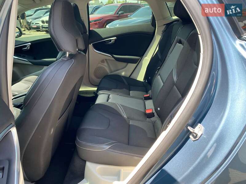 Хэтчбек Volvo V40 2013 в Львове фото 22 Хэтчбек Volvo V40 2013 в Львове