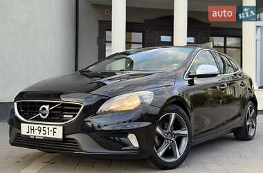 Хэтчбек Volvo V40 2013 в 