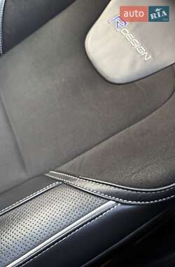 Хэтчбек Volvo V40 2013 в 