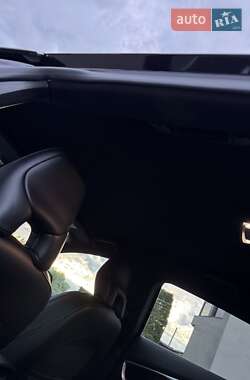Хэтчбек Volvo V40 2013 в 