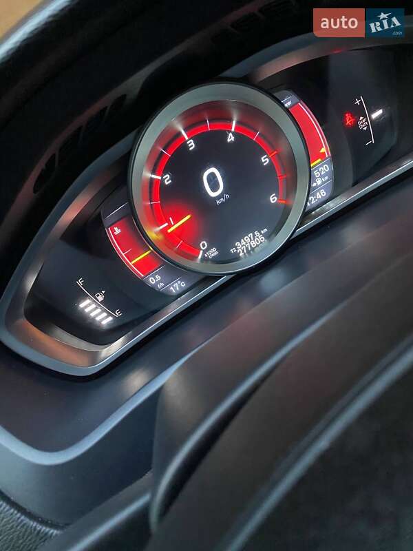 Хэтчбек Volvo V40 2014 в Харькове