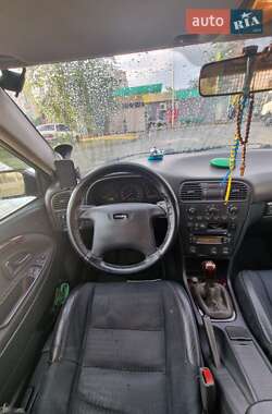 Универсал Volvo V40 2001 в 
