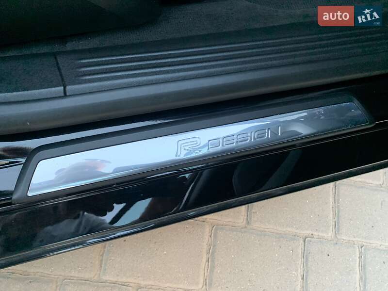 Хетчбек Volvo V40 2019 в Бродах