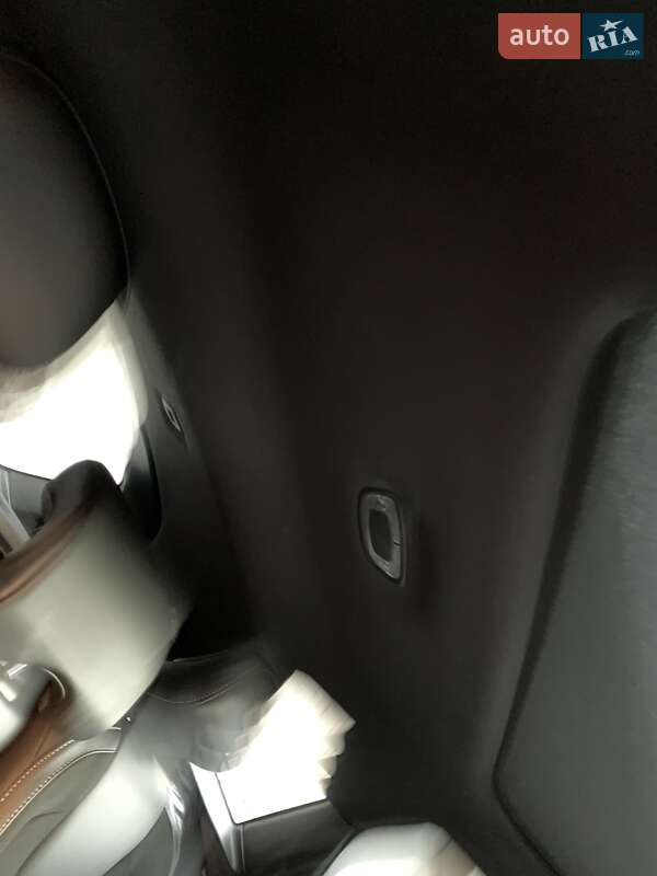 Хетчбек Volvo V40 2019 в Бродах