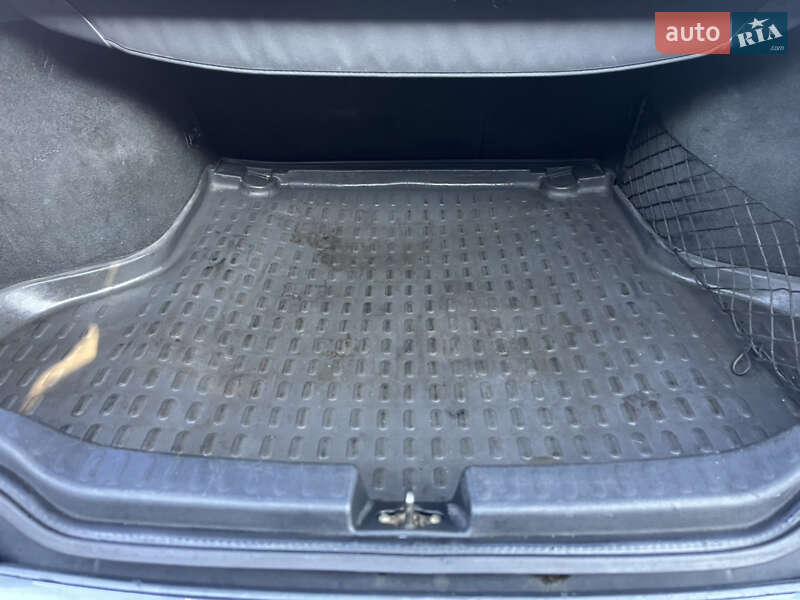 Универсал Volvo V40 2002 в Киеве