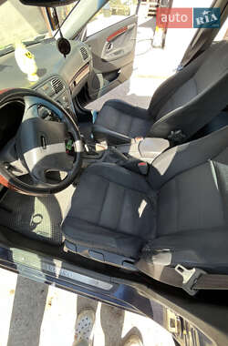 Универсал Volvo V40 2000 в 