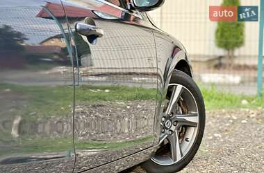Хэтчбек Volvo V40 2014 в 