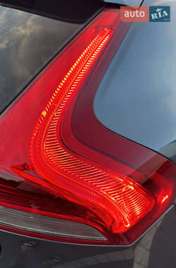 Хэтчбек Volvo V40 2014 в 