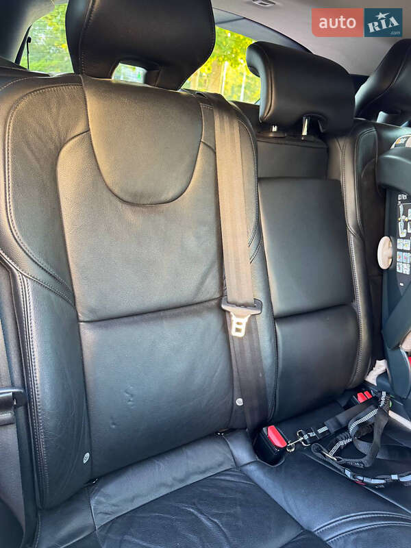 Хетчбек Volvo V40 2013 в Кривому Розі