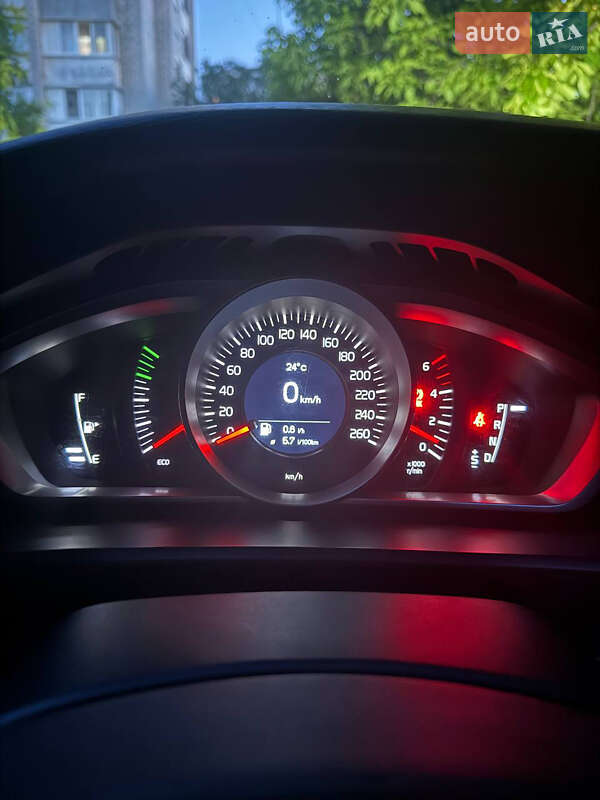 Хетчбек Volvo V40 2013 в Кривому Розі