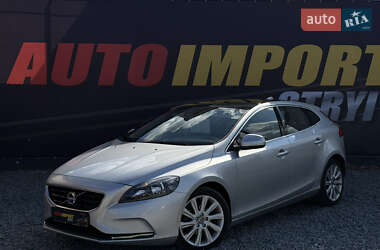Хетчбек Volvo V40 2013 в Стрию