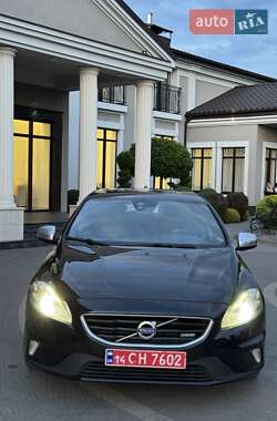 Хэтчбек Volvo V40 2014 в 