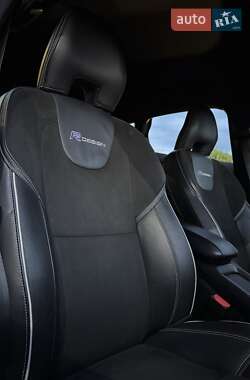 Хэтчбек Volvo V40 2014 в 