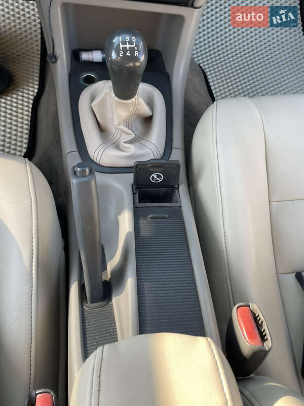 Универсал Volvo V40 2003 в Черкассах