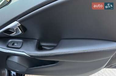 Хэтчбек Volvo V40 2014 в 