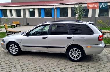 Универсал Volvo V40 1999 в 
