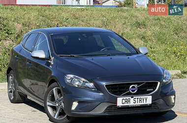 Хетчбек Volvo V40 2014 в Стрию