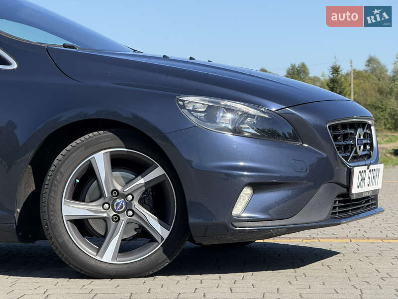 Хэтчбек Volvo V40 2014 в Стрые