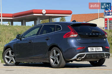 Хэтчбек Volvo V40 2014 в 